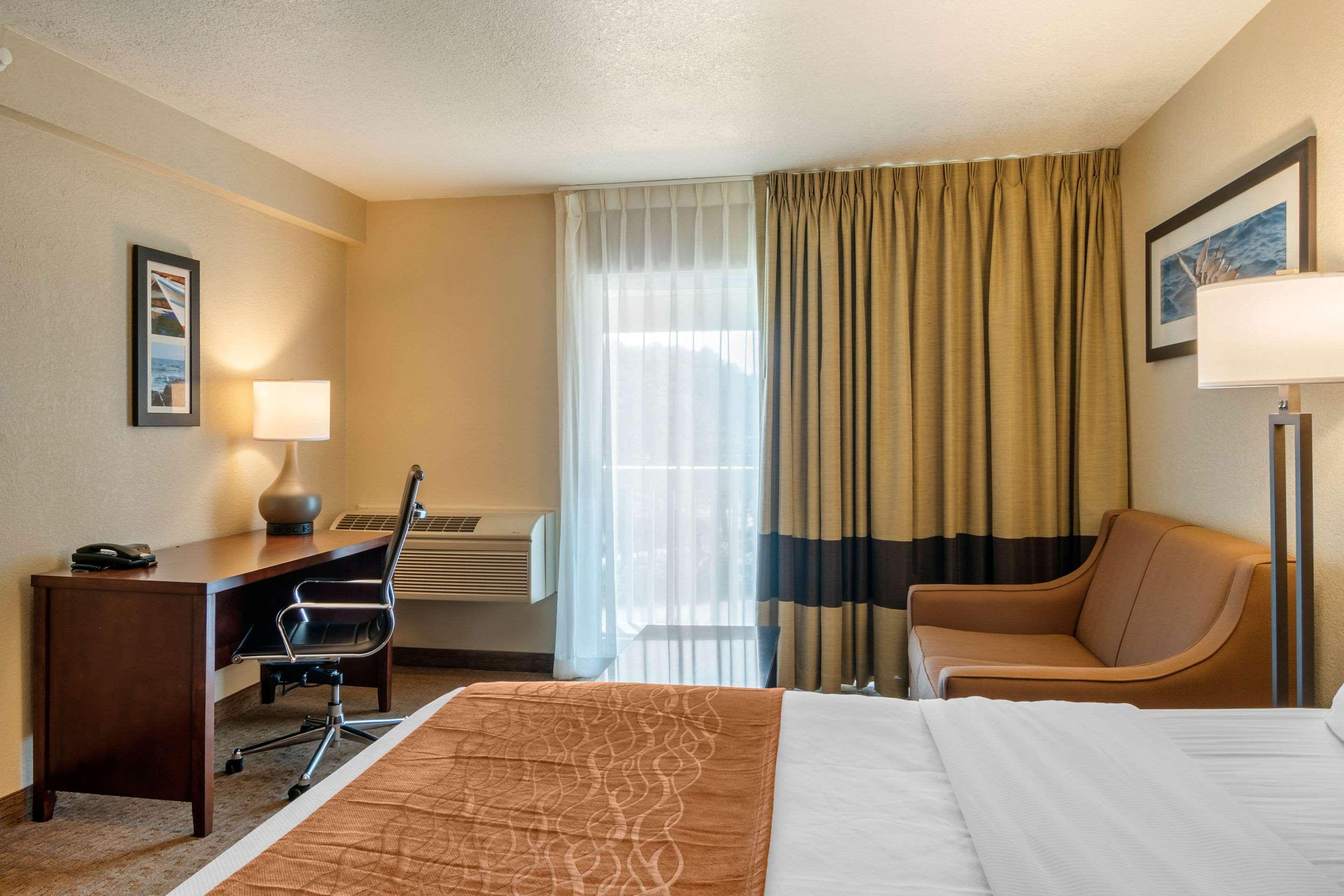 Comfort Inn & Suites Lincoln City Ngoại thất bức ảnh