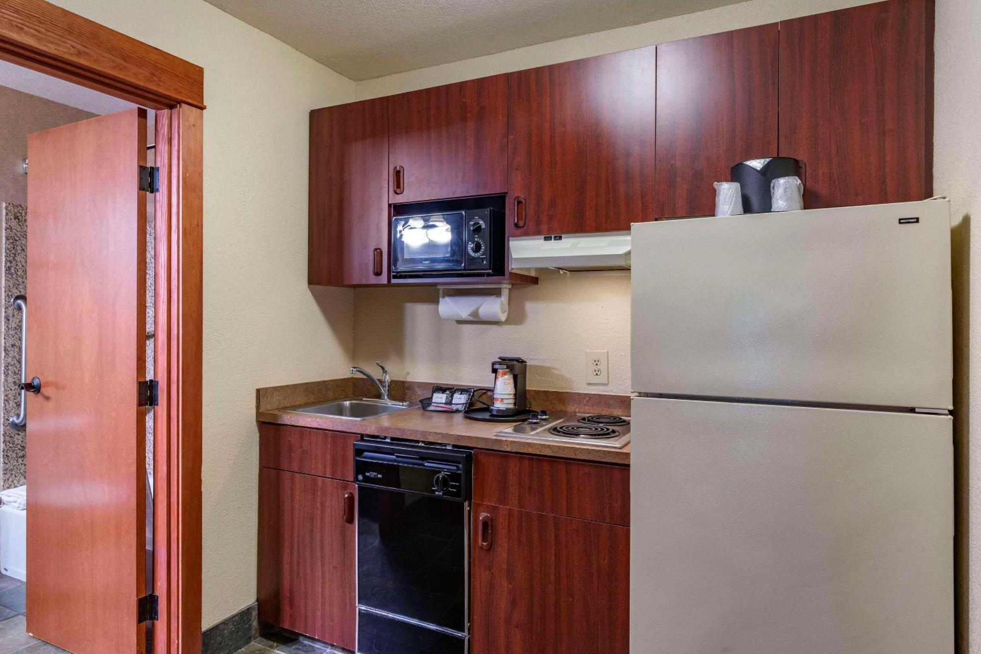 Comfort Inn & Suites Lincoln City Ngoại thất bức ảnh